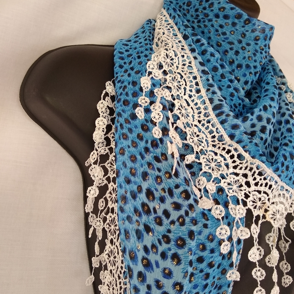 Blue Leopard Scarf with Lace trim - Picture 2 of 2